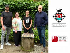 Kooperation des Itzehoers Schachclubs und der Stadtbibliothek Itzehoe